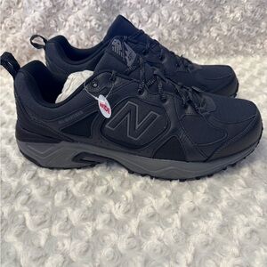 New Balance Men's Black and Gray Wide Athletic Walking Shoes